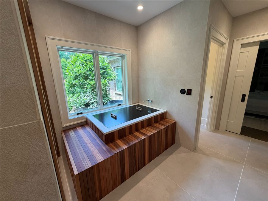 Integrating a sauna into your master en-suite